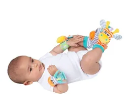 סט רעשן עם צמיד יד ורגל לתינוק Playgro